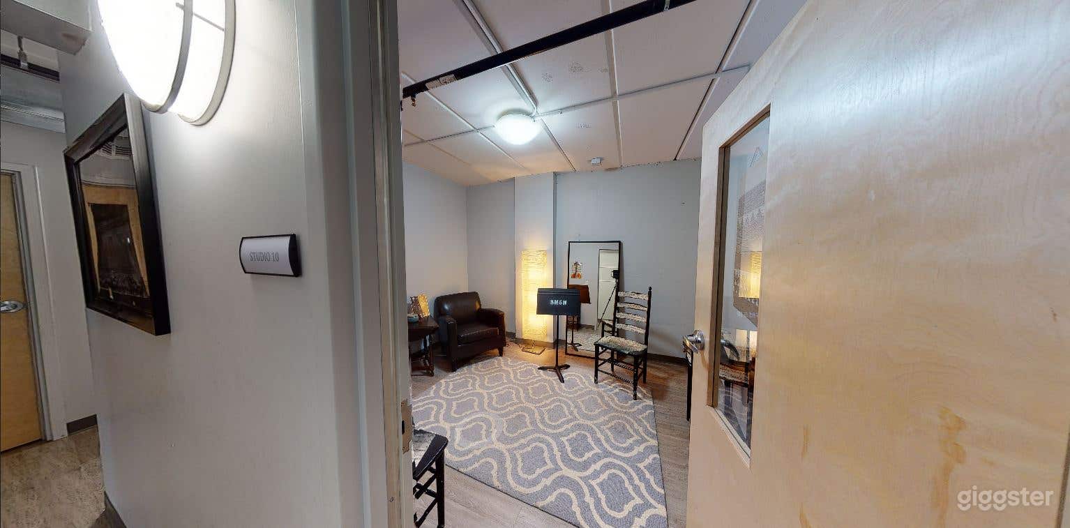 Music Teaching Room 10 Photo 3