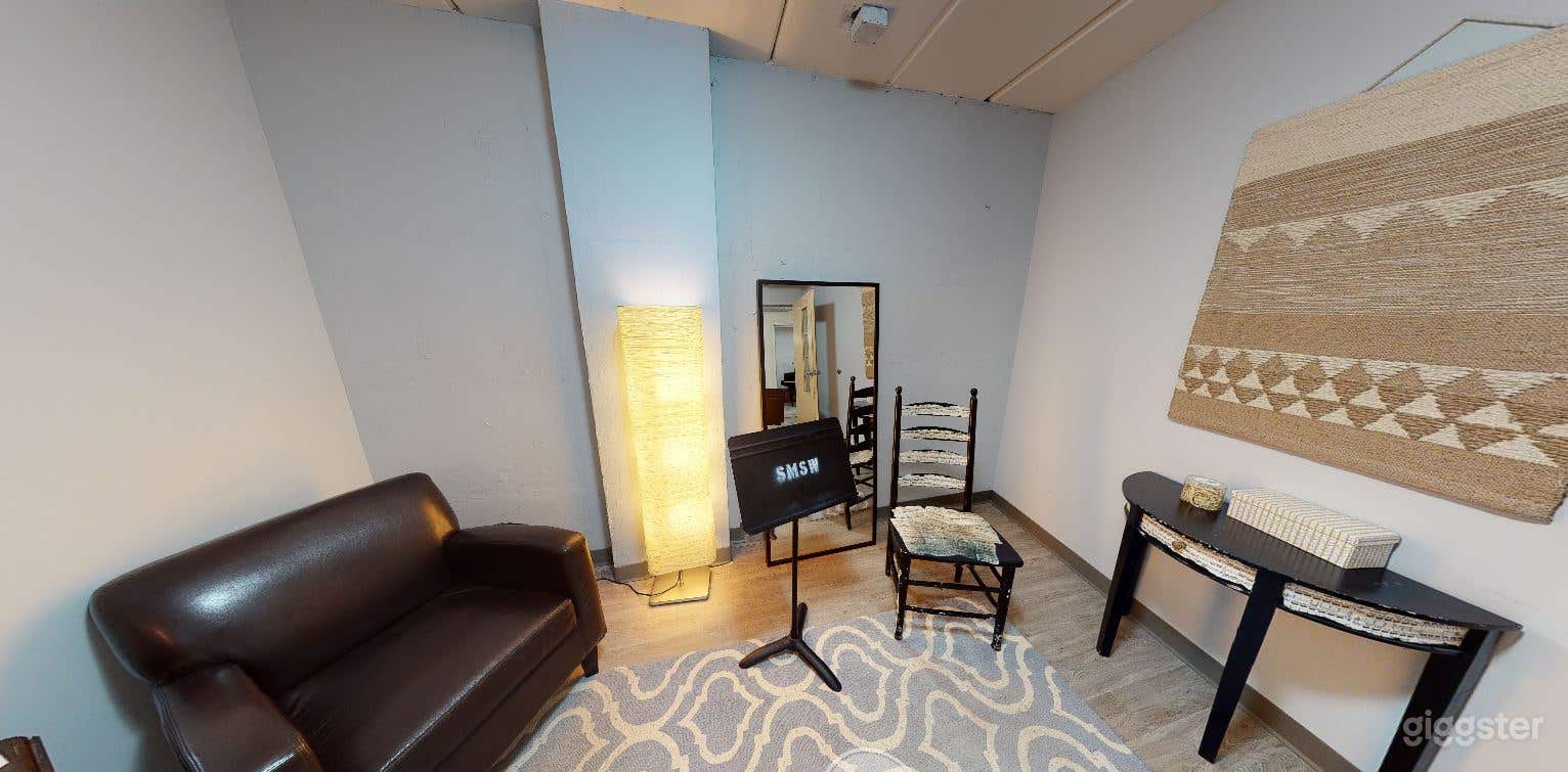 Music Teaching Room 10 Photo 2