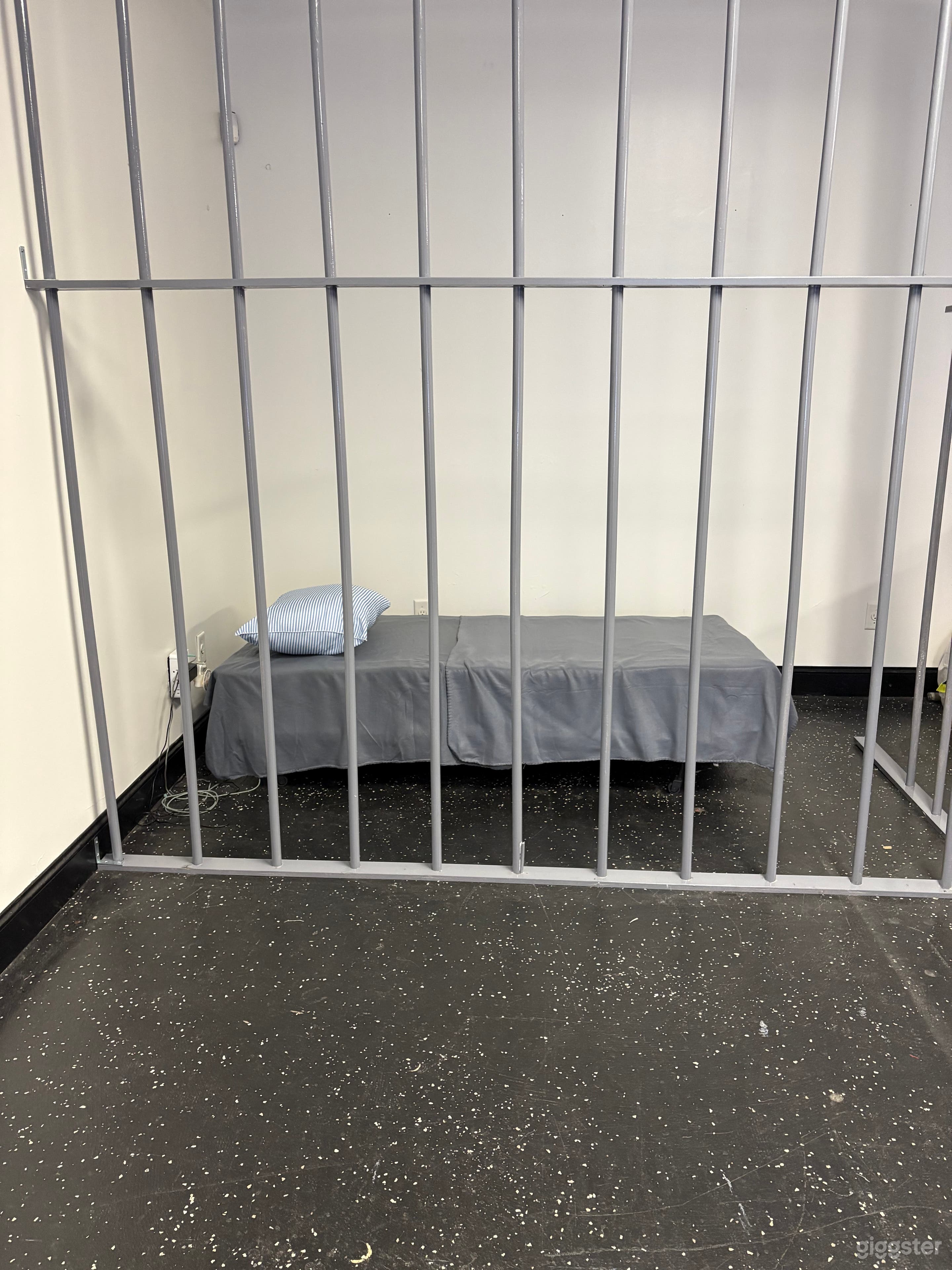 Prop Jail Cell 