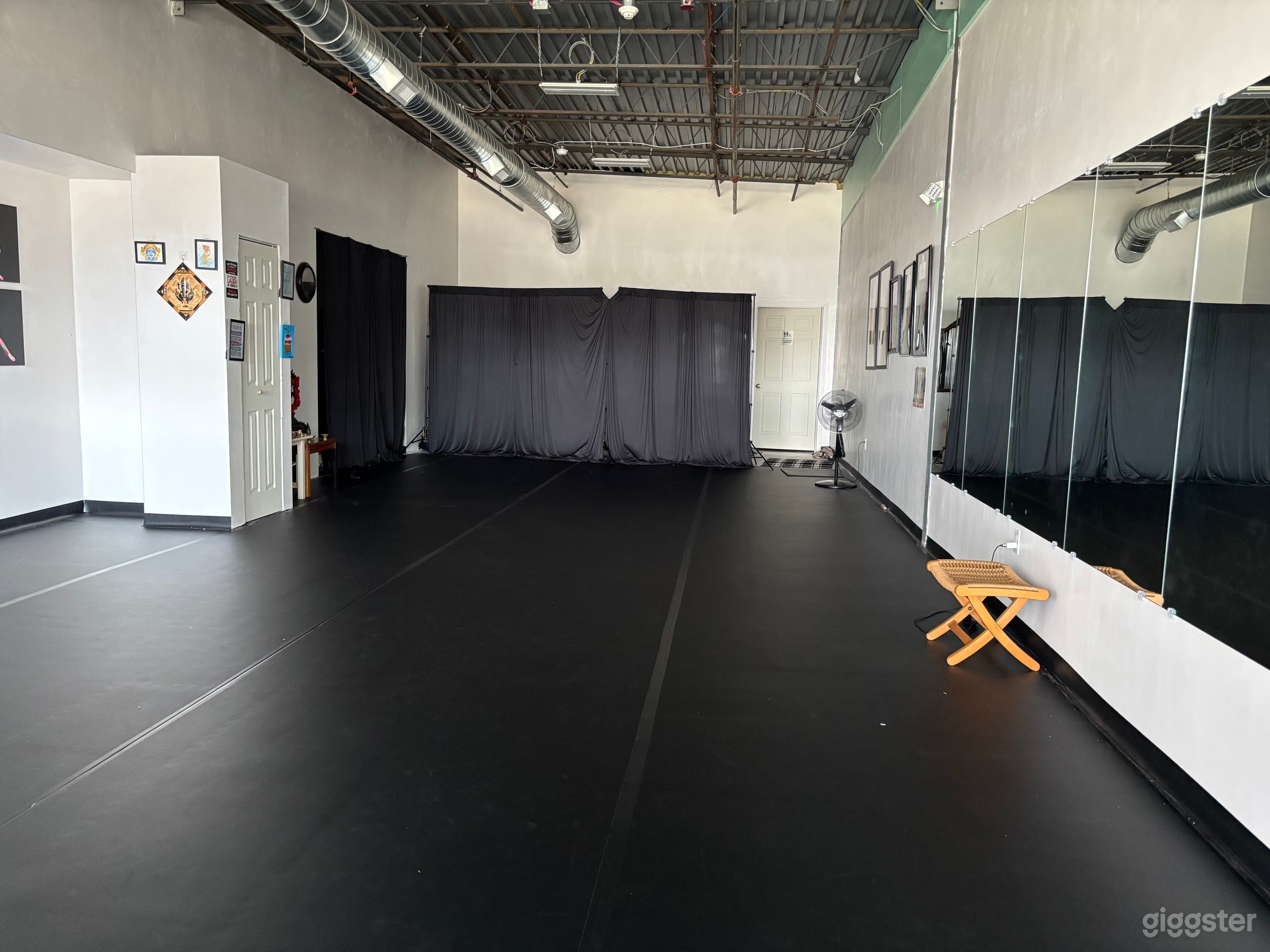 Elegant Dance & Creative Studio Space in North Attleboro Photo 2