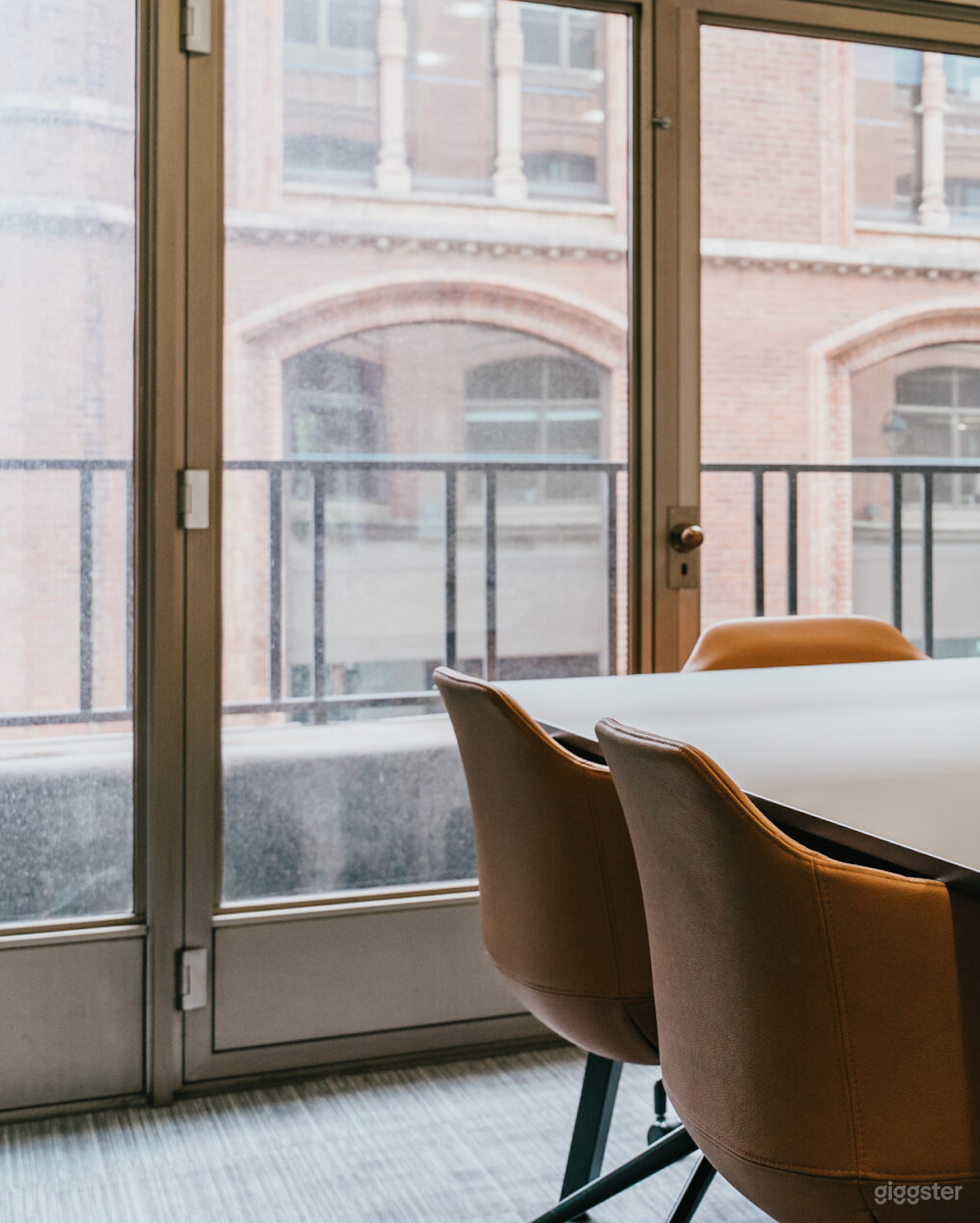 The Hockney Good for 6 Persons Photo 4