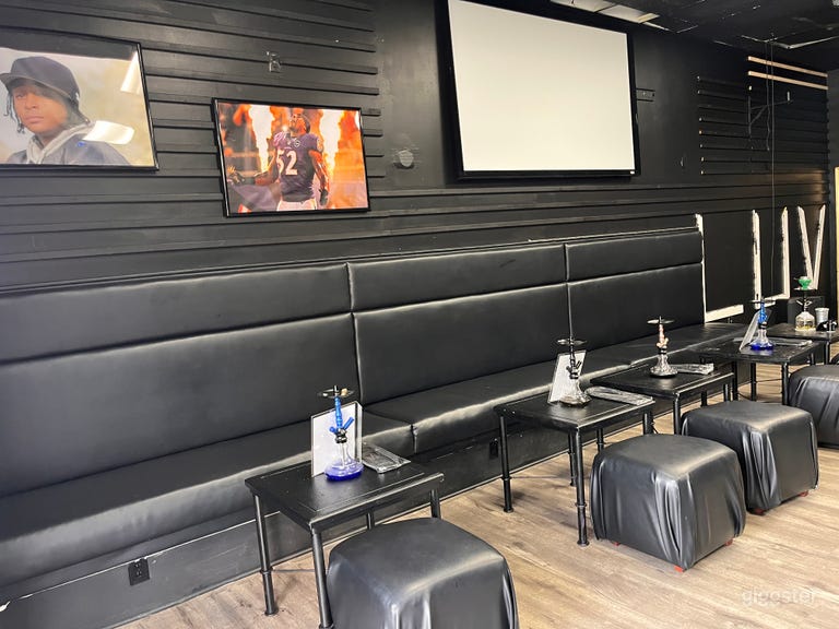  Stylish Hookah Lounge –Perfect for Shoots! 