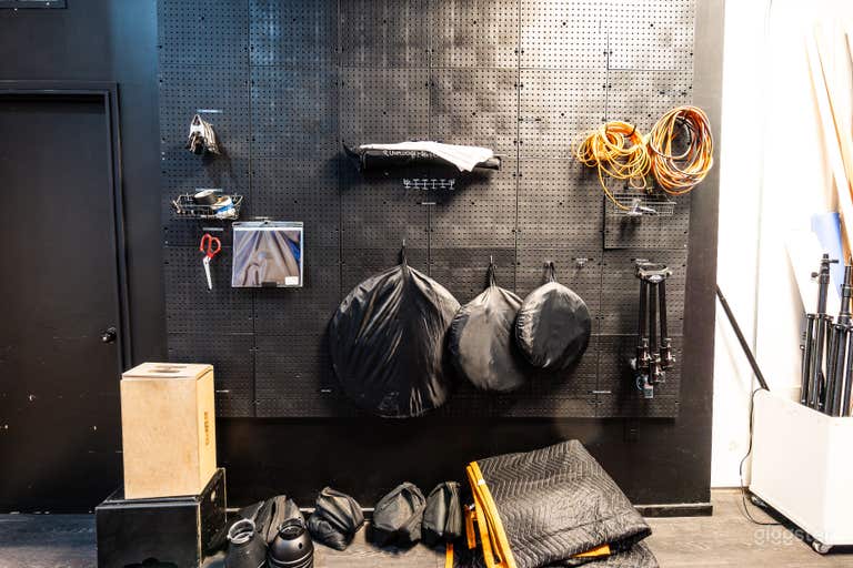  Some of our equipment that you can use with your booking (no charge) 