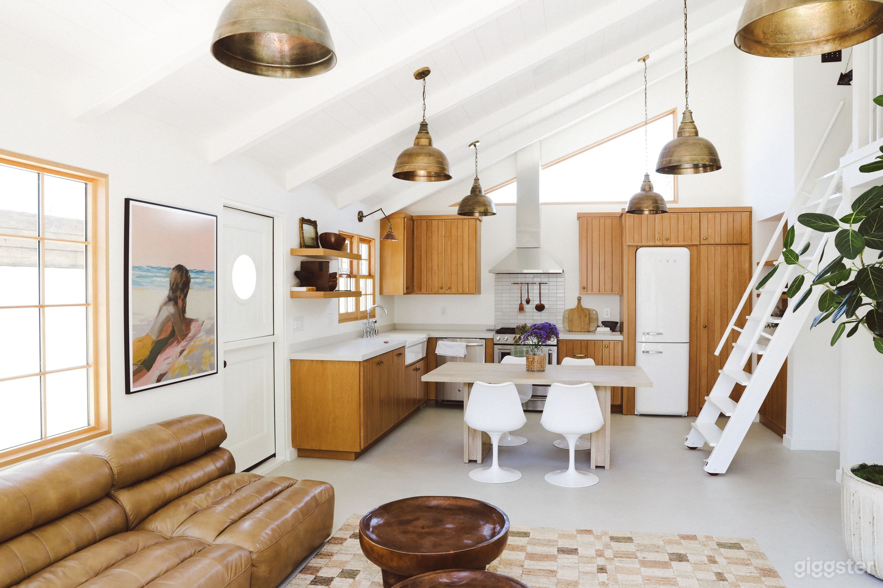 guest house great room