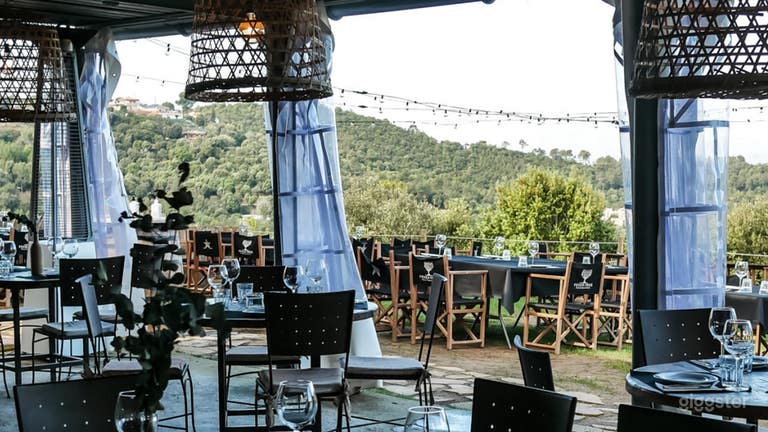  Espacio diáfano con vistas incomparables. 