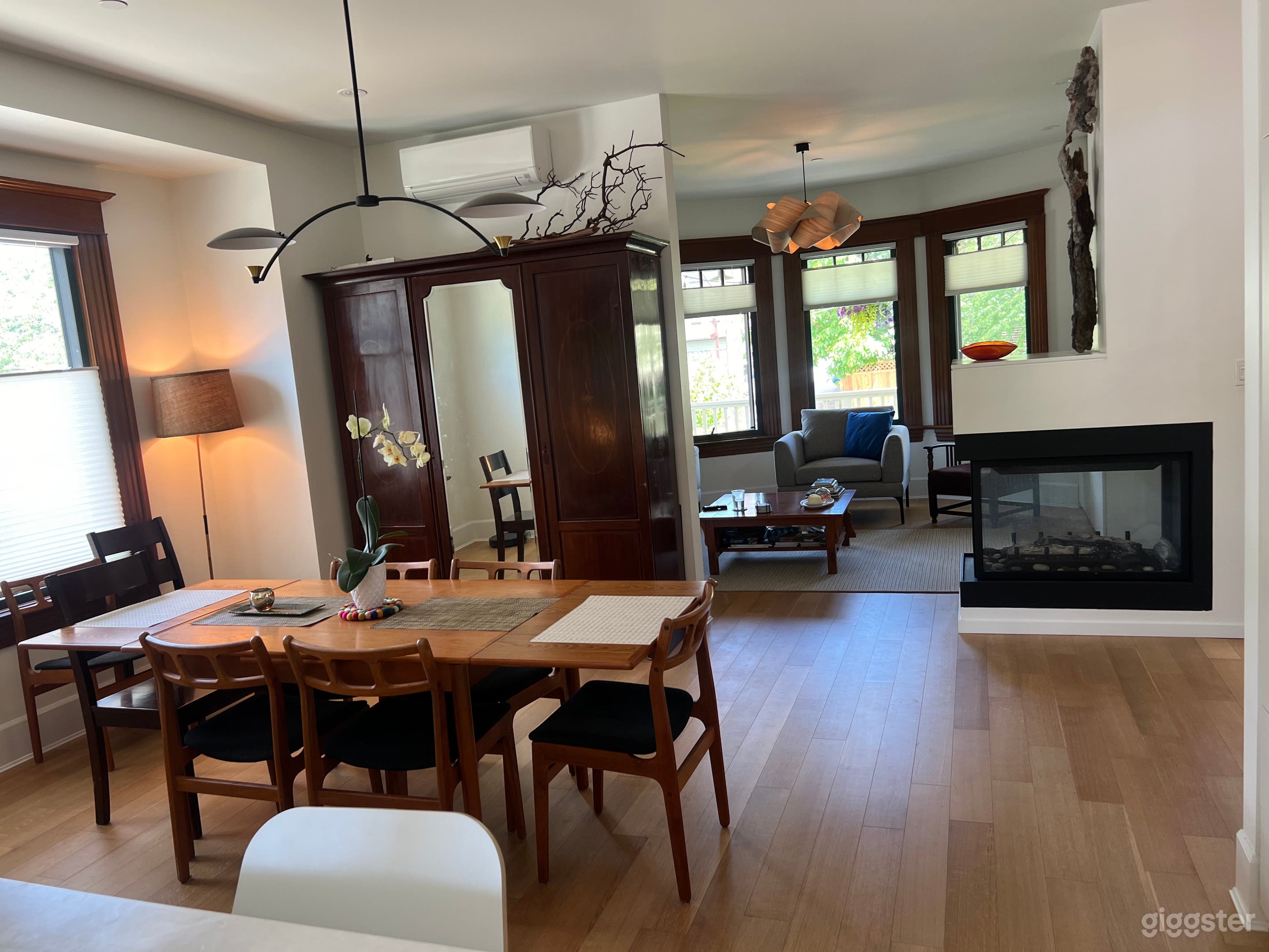 Newly Renovated Heritage Home Photo 3