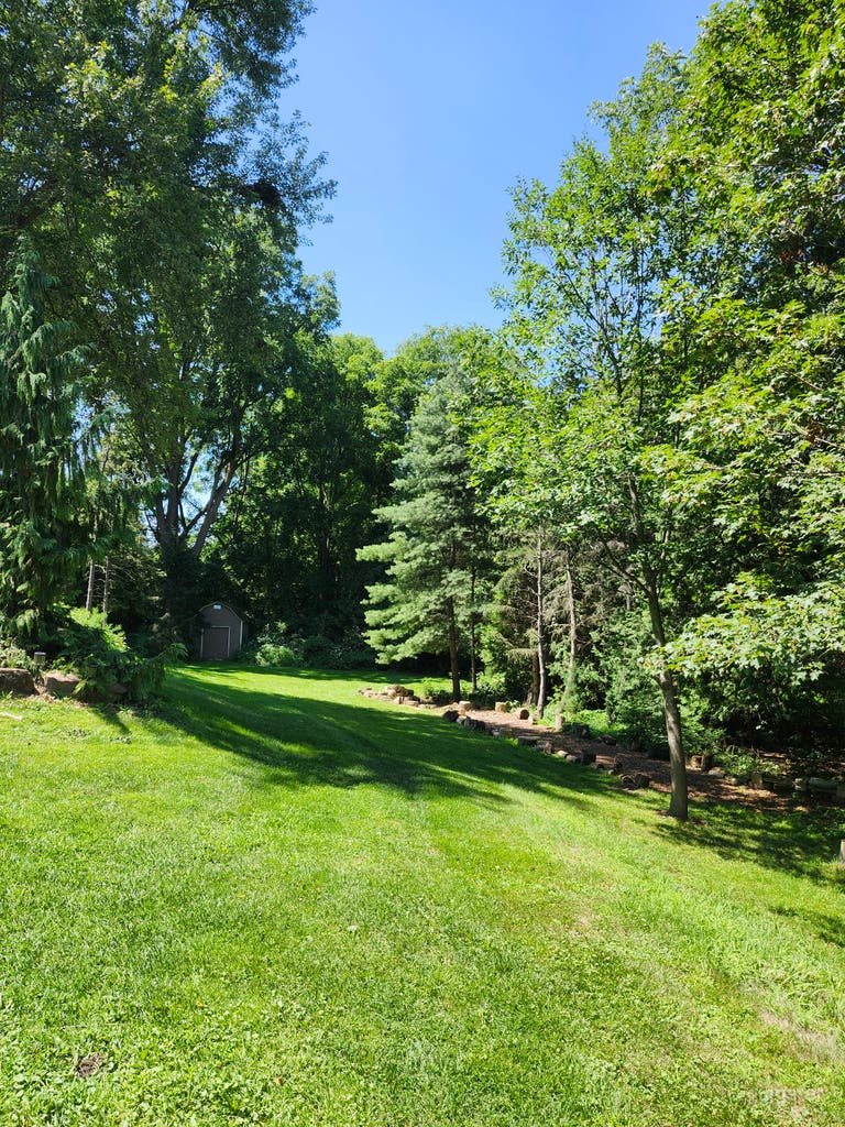 Apartamento privado ubicado en 2 acres aislados de bosque frondoso, 