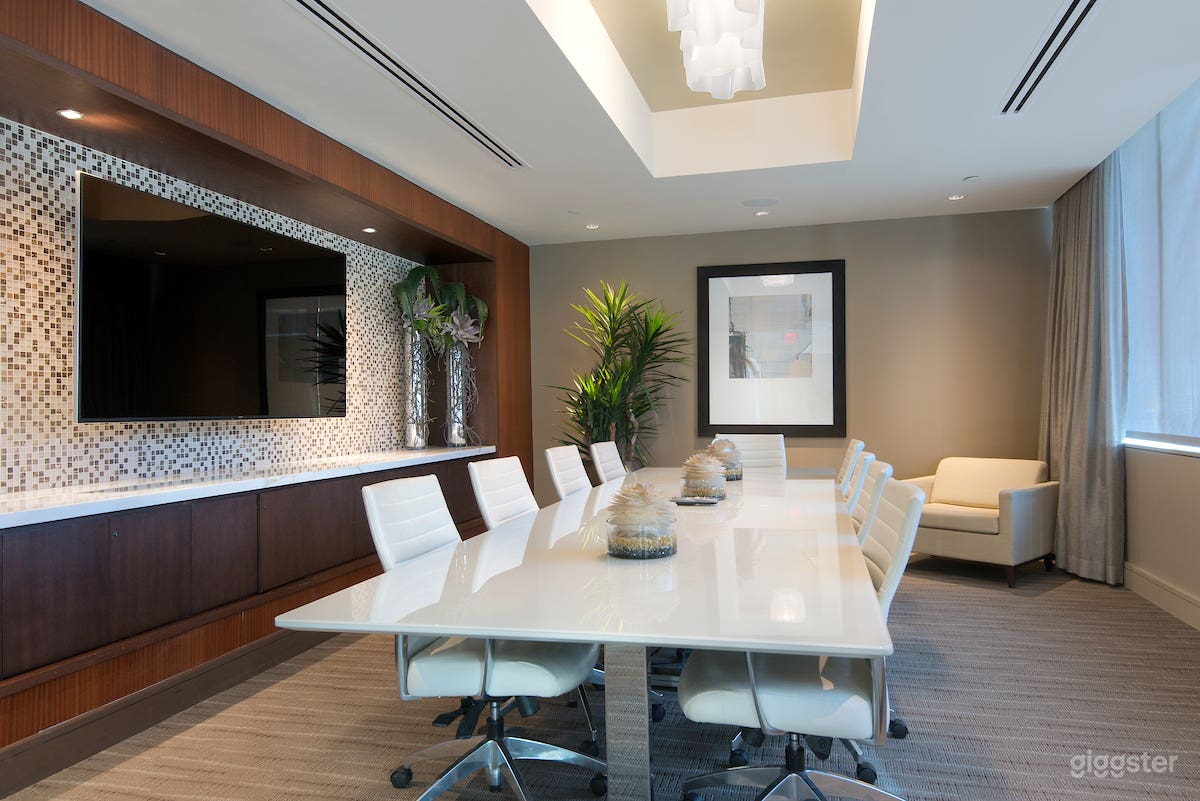 Spacious Executive Conference Room in Boston Photo 1