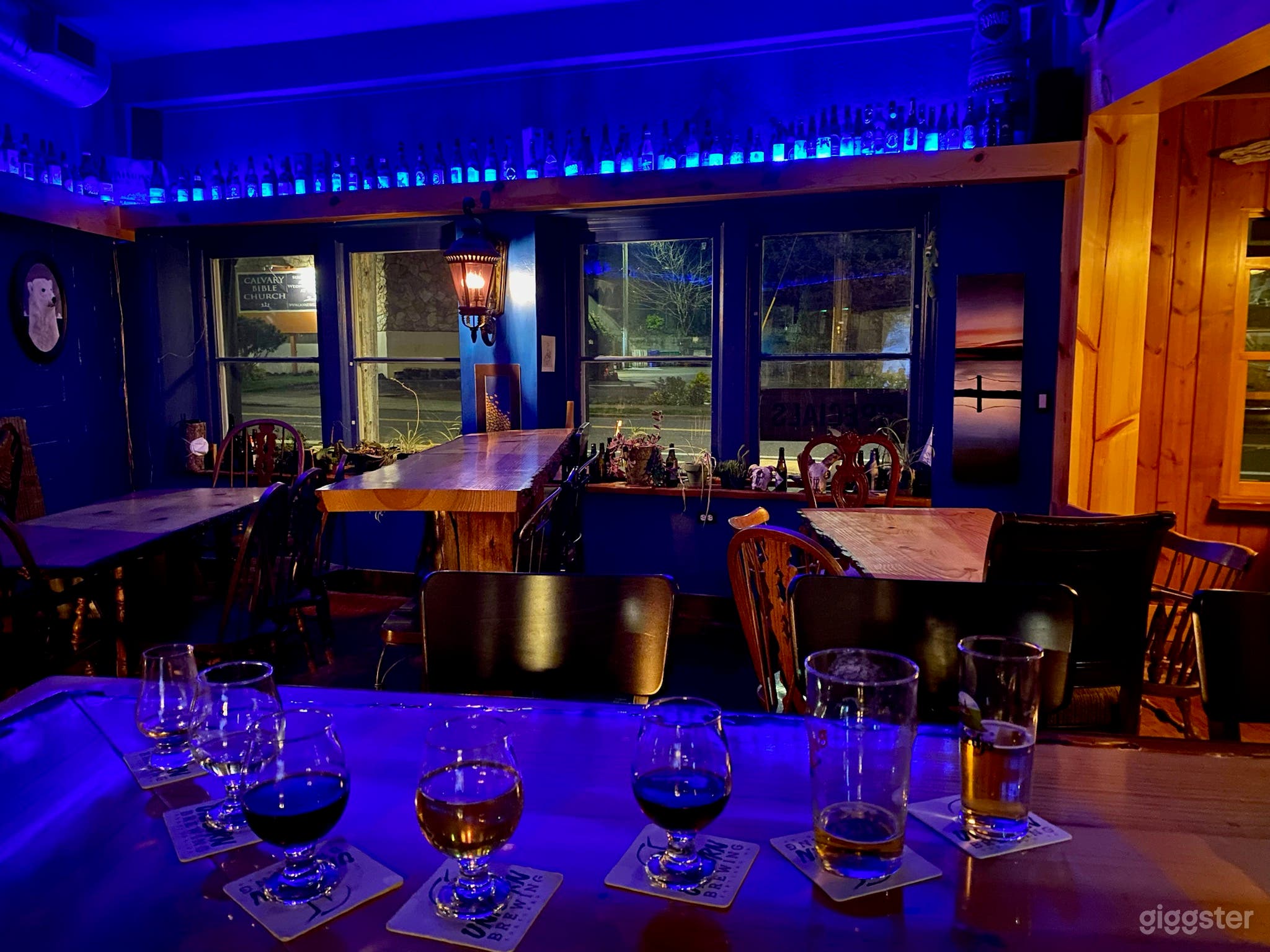 Cozy cabin-style, neighborhood bar w/ fireplace Photo 1