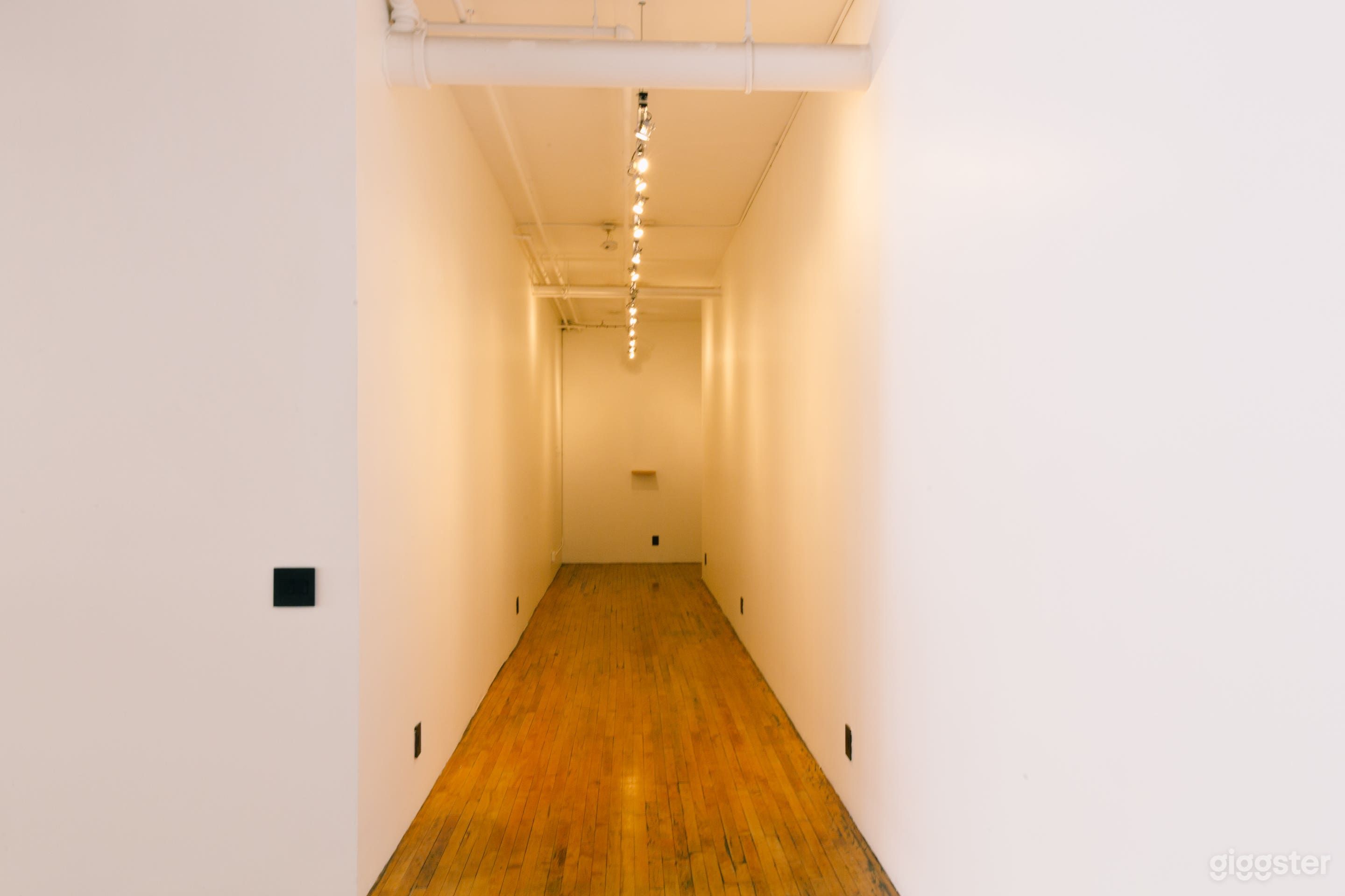 Clean &amp; Spacious Arts District Loft Photo 4