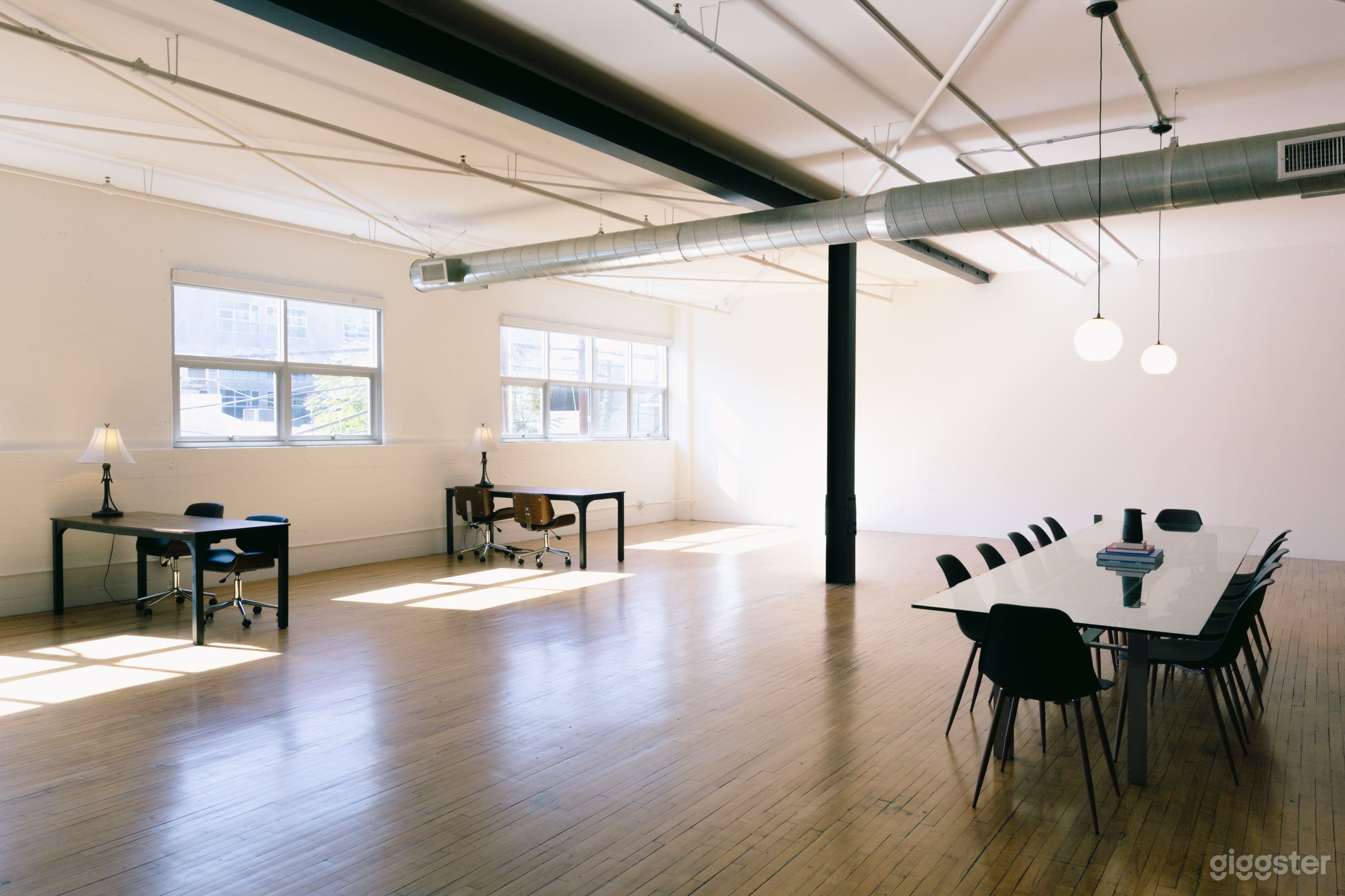 Clean &amp; Spacious Arts District Loft Photo 1