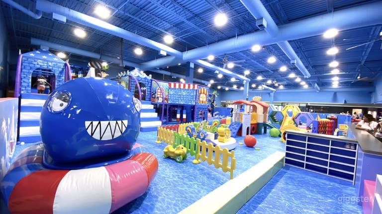  Indianapolis Ocean Themed Adventure Park 