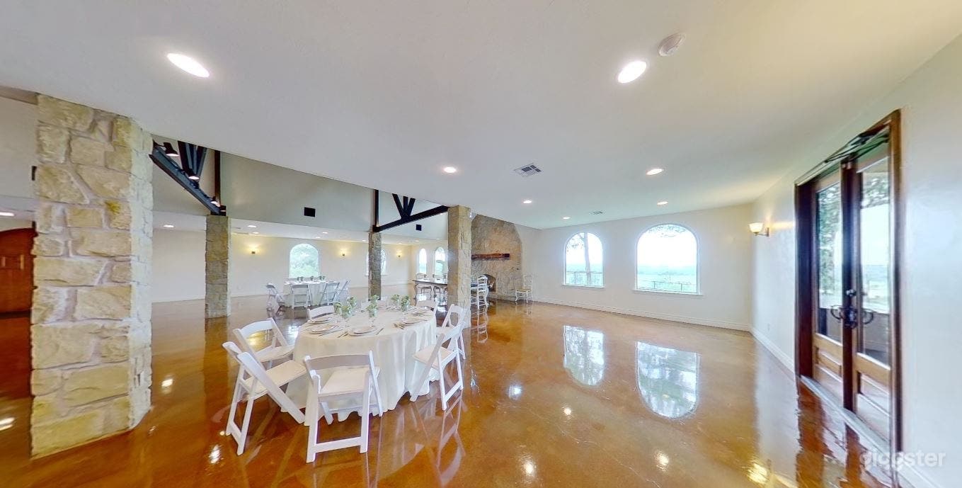 Reception Hall with Bride/Groom Suite Photo 2