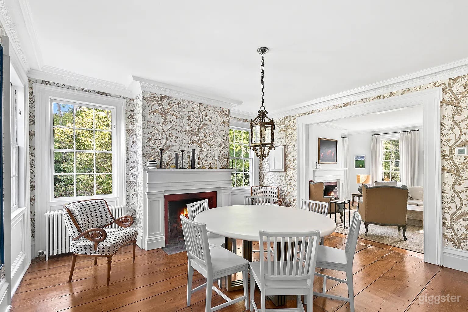 Greek Revival New England Mansion Photo 4