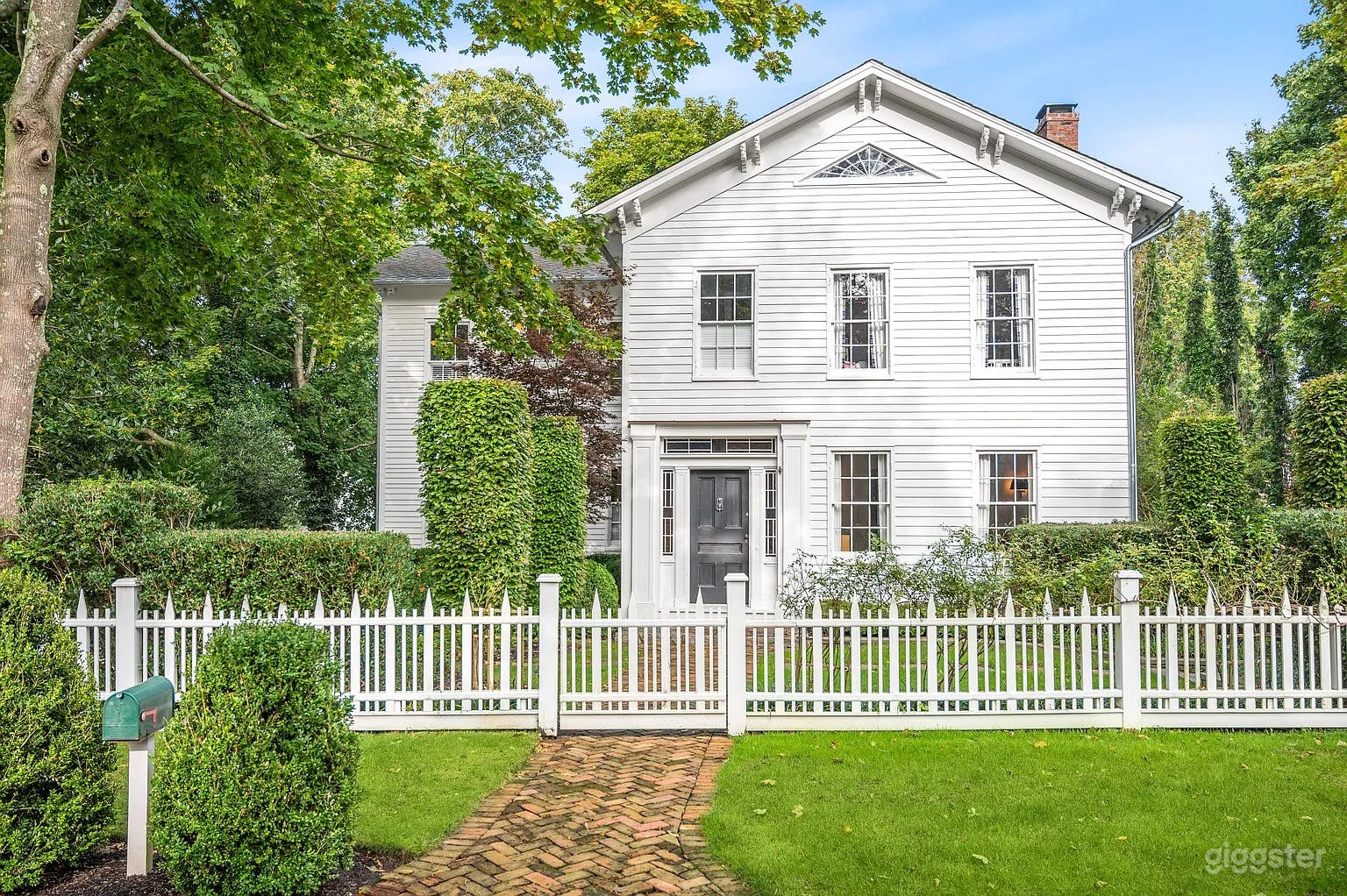 Greek Revival New England Mansion Photo 1