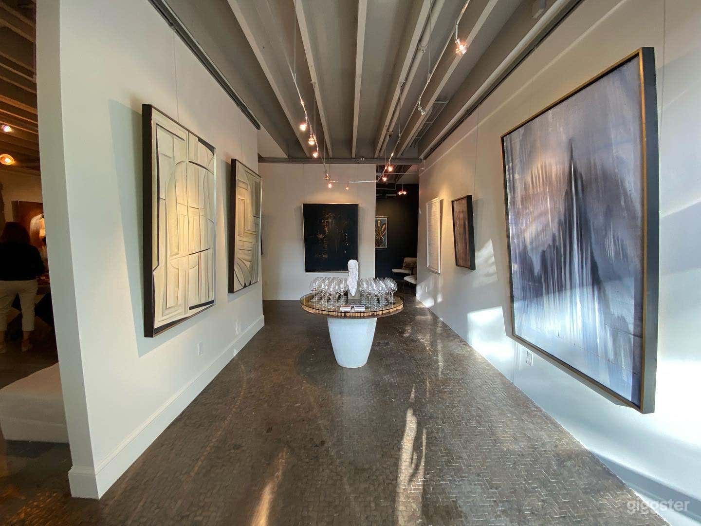 Contemporary Art and Wine Gallery Photo 1