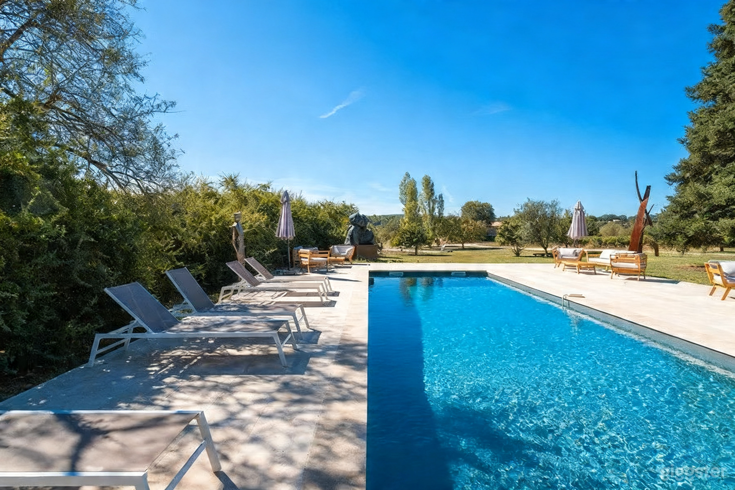 Photo de Château et domaine viticole du XIIe siècle 4