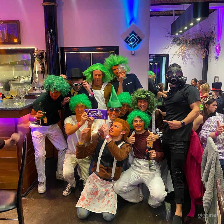  Kismot Indian & Bangladeshi Restaurant  