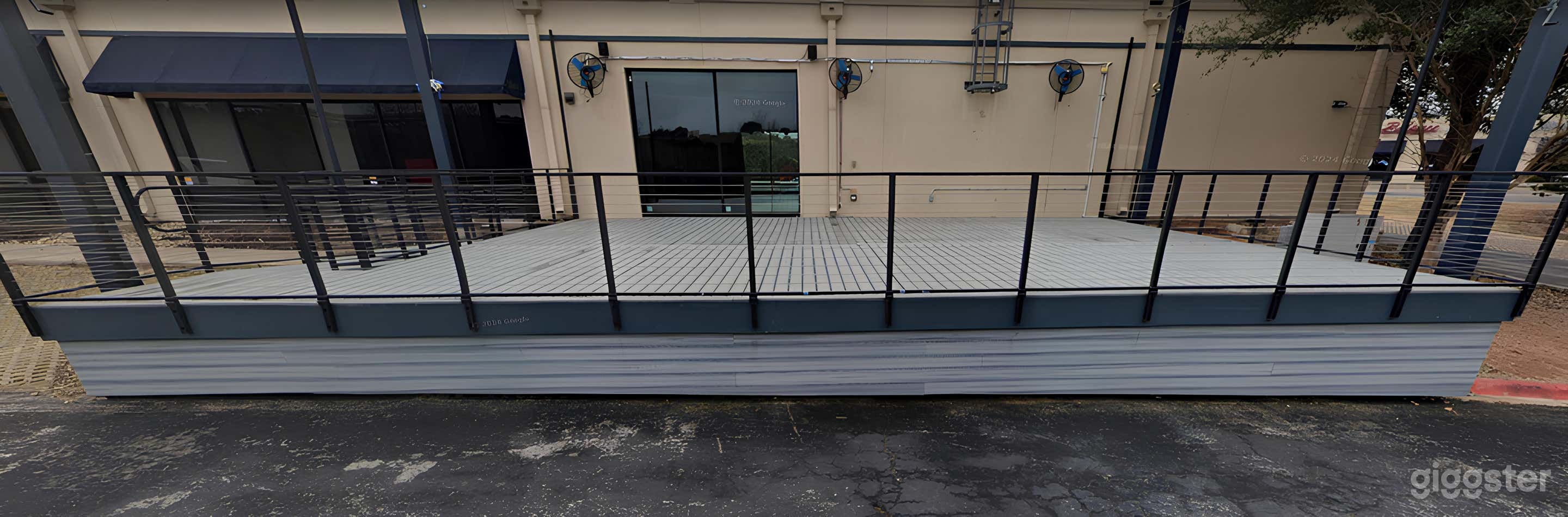 Covered Outdoor Deck - Dance Studio- Greenbelt views Photo 4