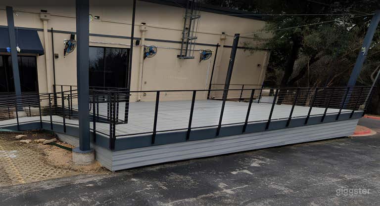  Covered Outdoor Deck - Dance Studio- Greenbelt views 