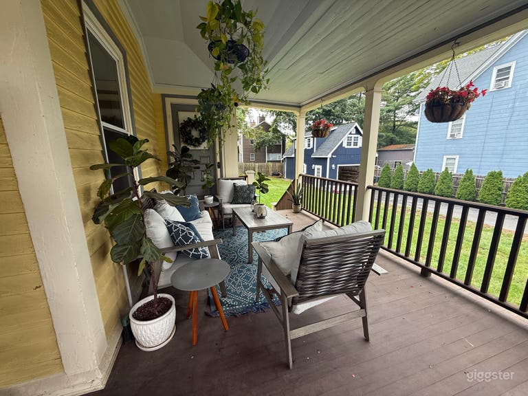  Charming Queen Ann Farmhouse 