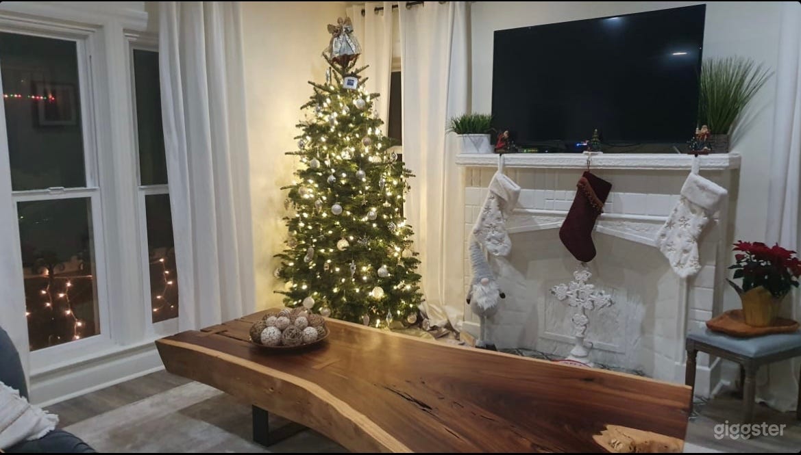 Charming colonial in Larchmont Photo 1