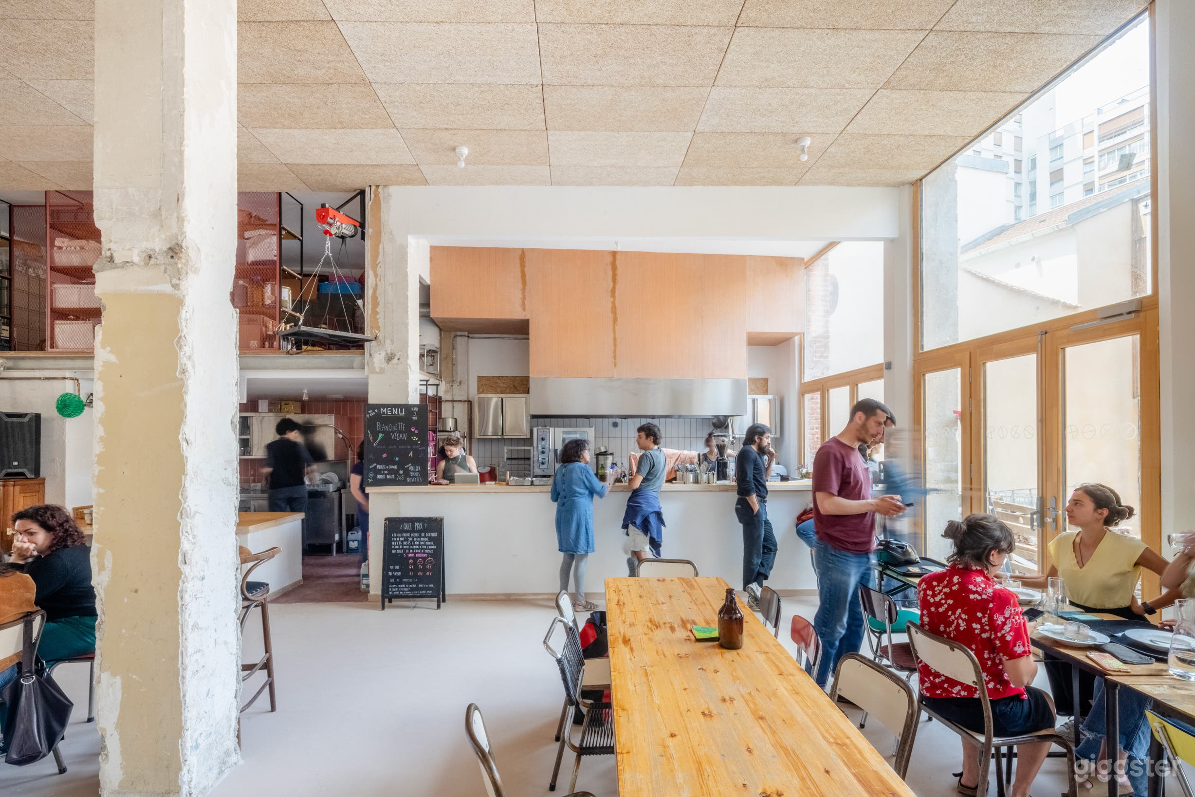 Photo de La Cantine associative 1