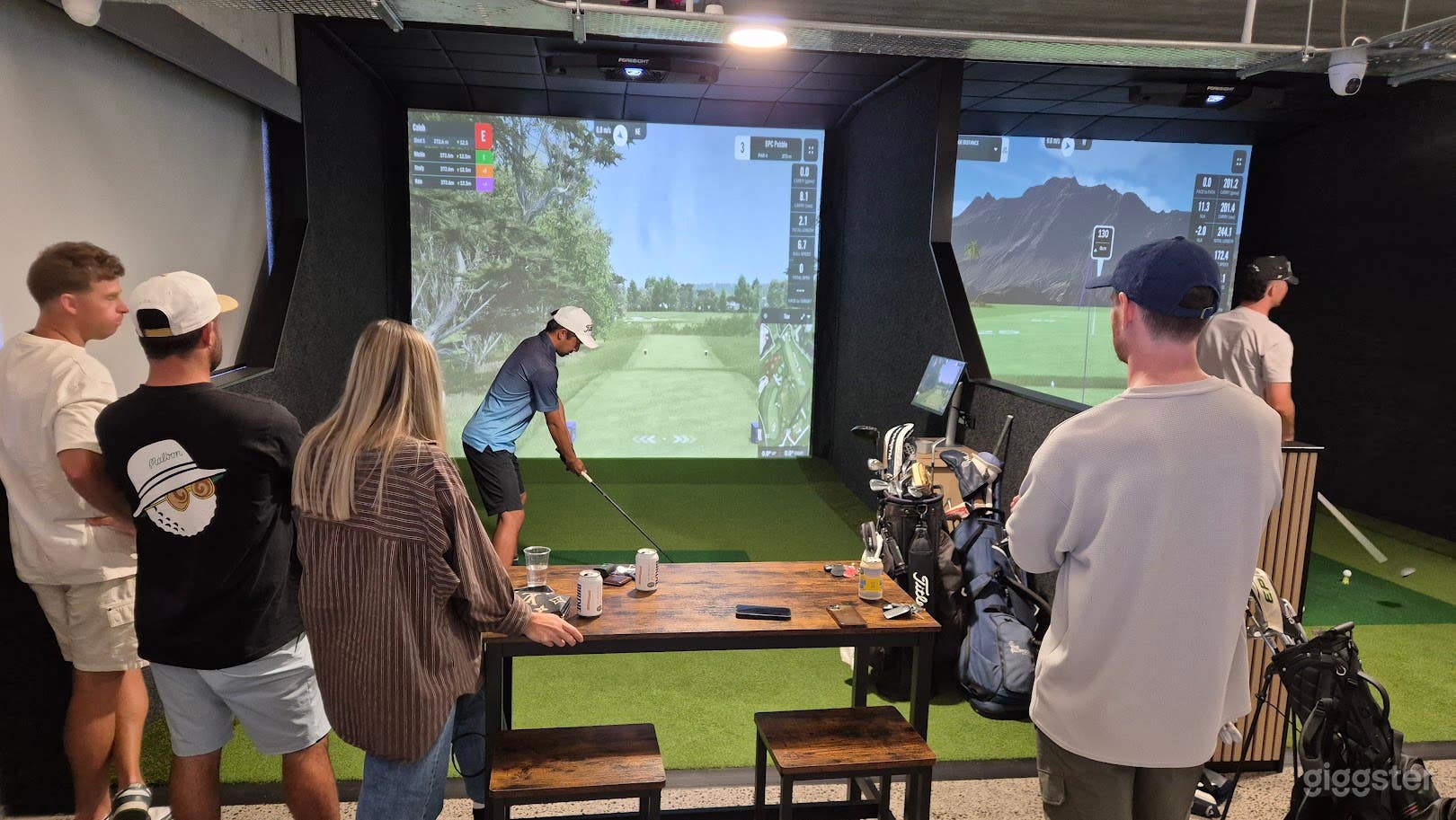 Golf simulator & bar in Newmarket Photo 3