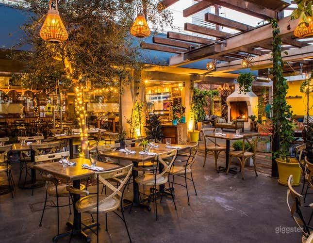 Los Angeles Restaurants With Outdoor Dining Near Me Open Now
