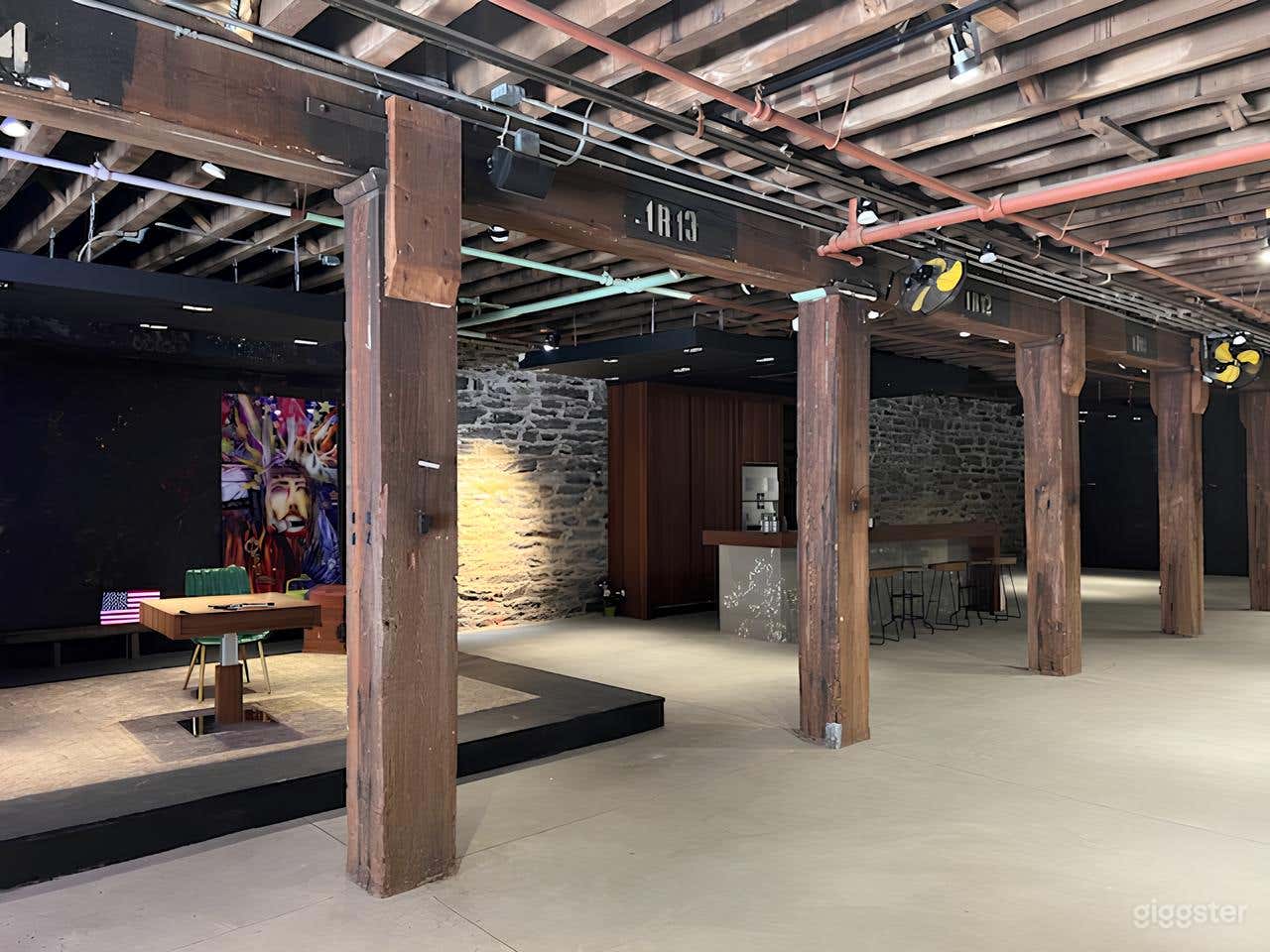 Urban Chic Bar Studio Set Photo 3