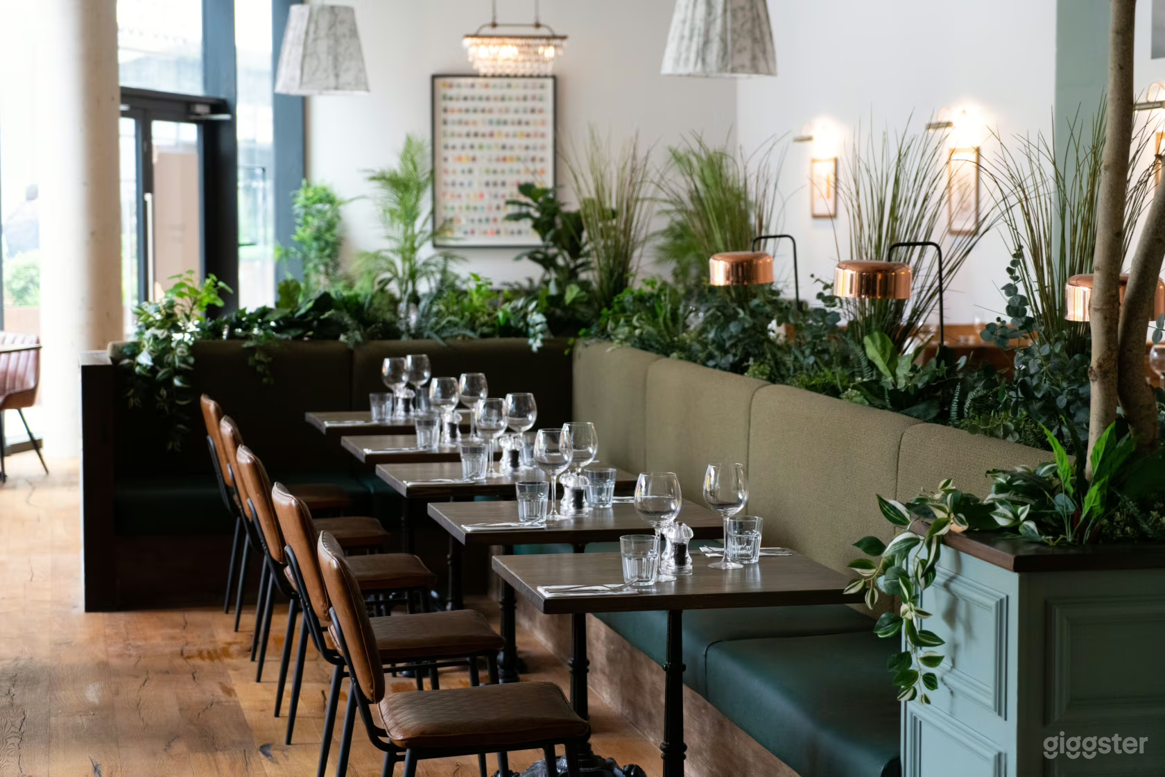 Modern Restaurant Venue for Private Dining & Celebrations Photo 1