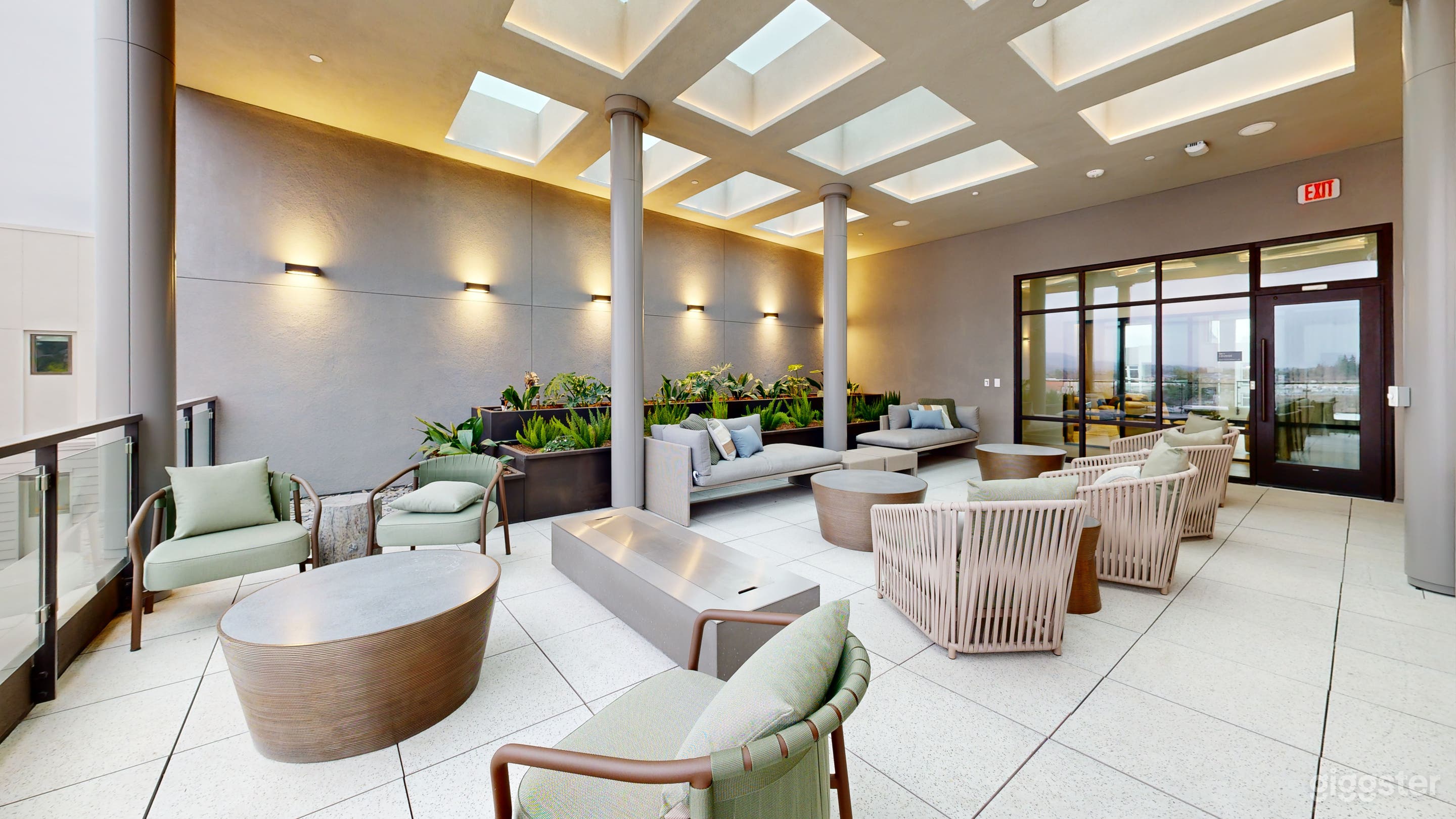 5th Floor Sky Deck with Fireplace & Scenic Hill Views Photo 4