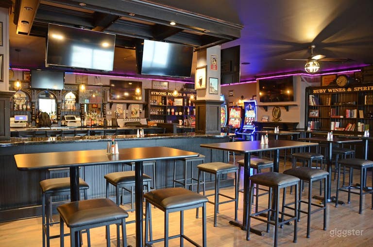  HMD Bar and Grill 
