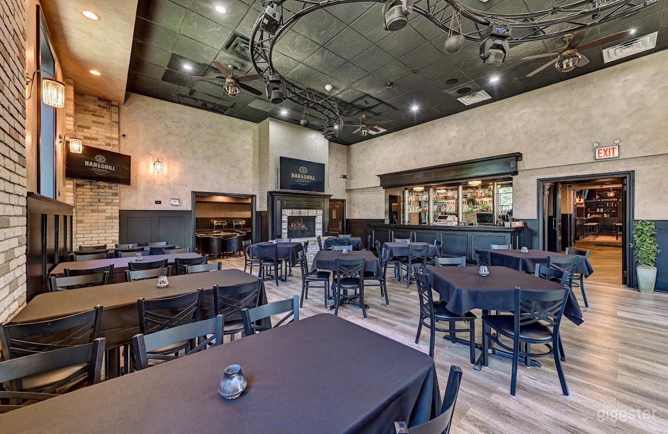 HMD Bar and Grill Photo 3