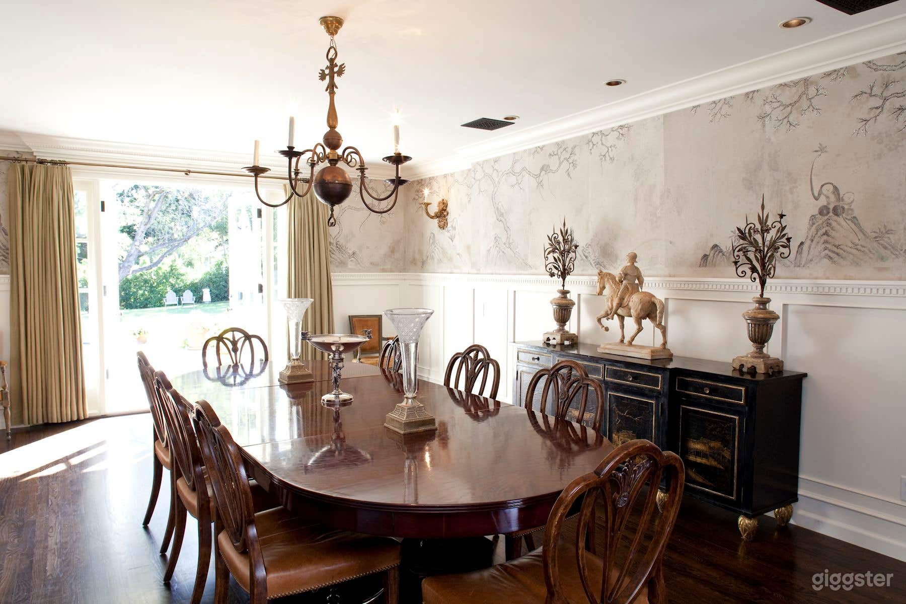 Hampton House with Pool, Pickleball court, and Gardens Photo 4