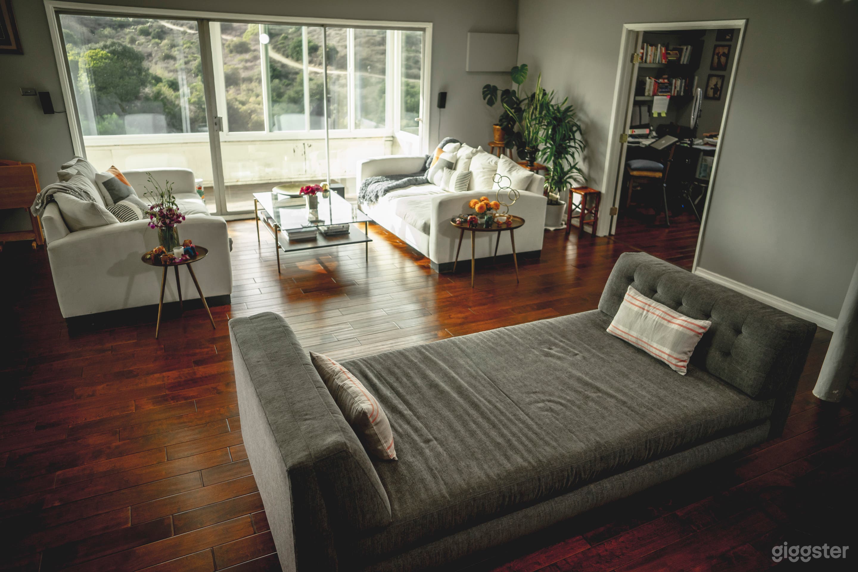 That view! Midcentury Modern condo w/a Boho Vibe Photo 4