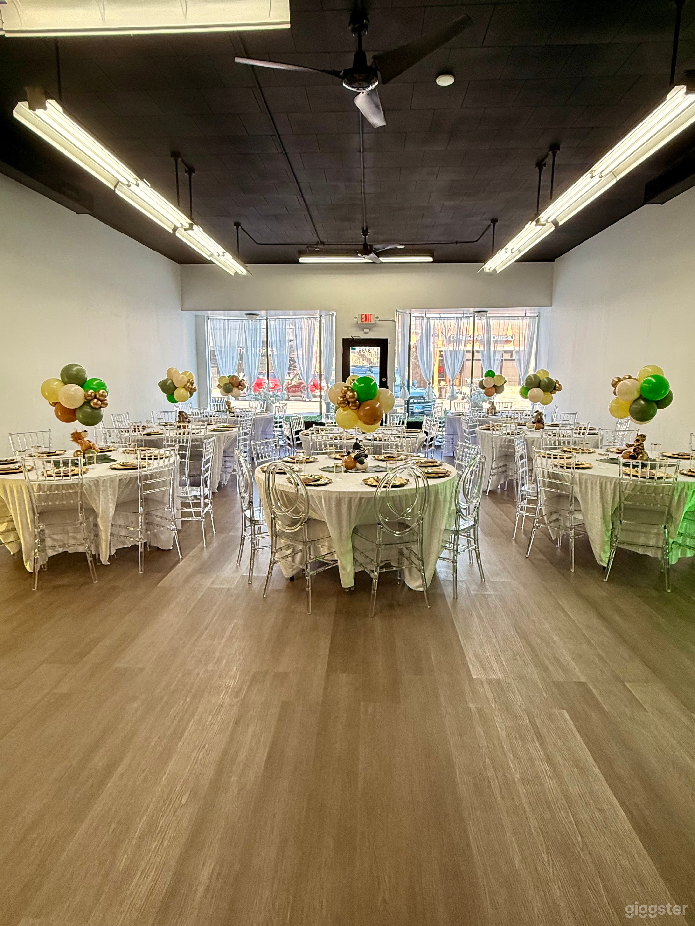 Event Space located in downtown Brookfield, IL Photo 3