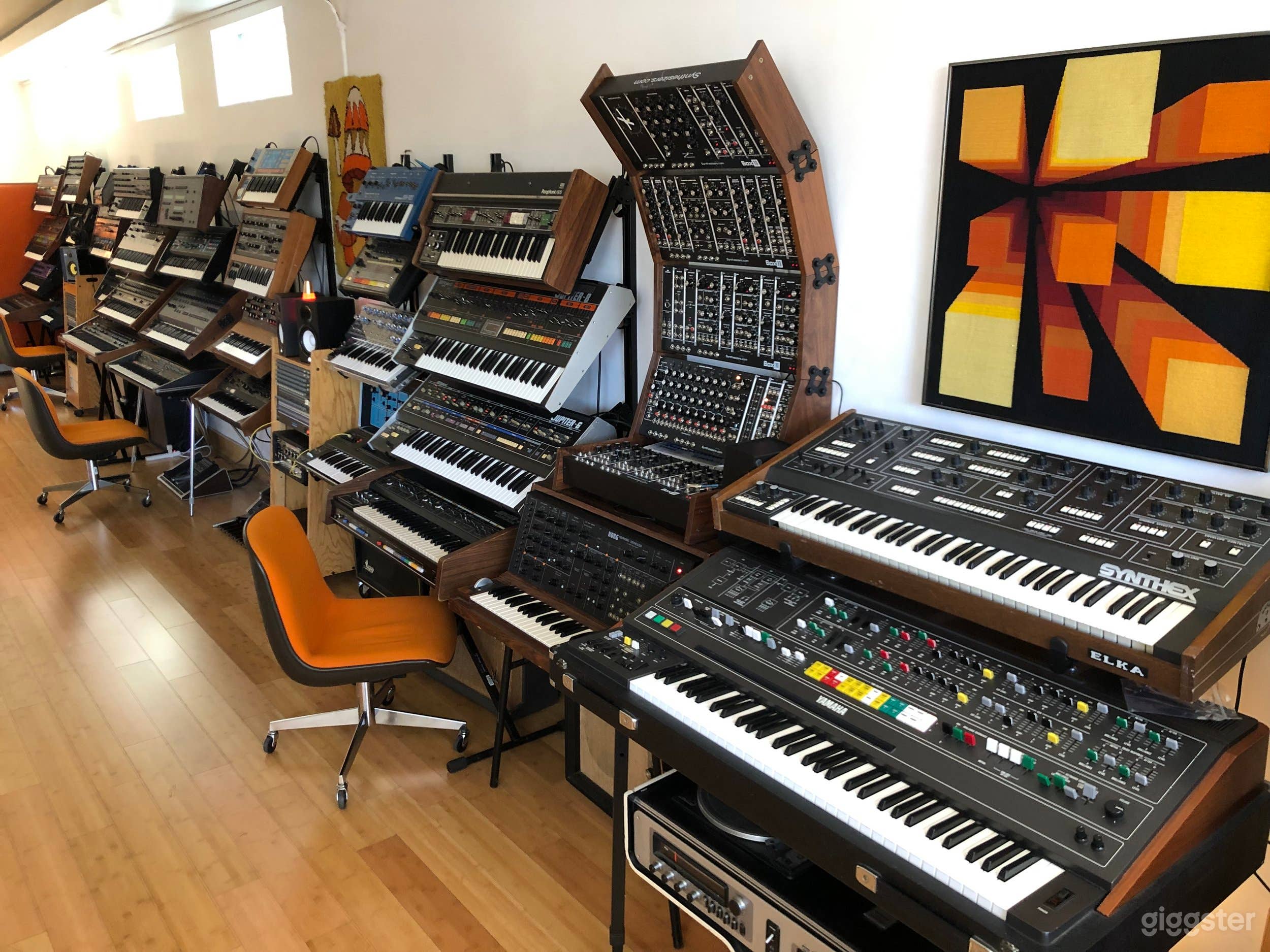 Synthesizer Studio in Highland Park Photo 4