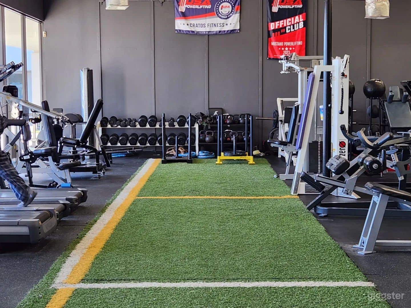 Well- Equipped Gym for Productions Photo 1