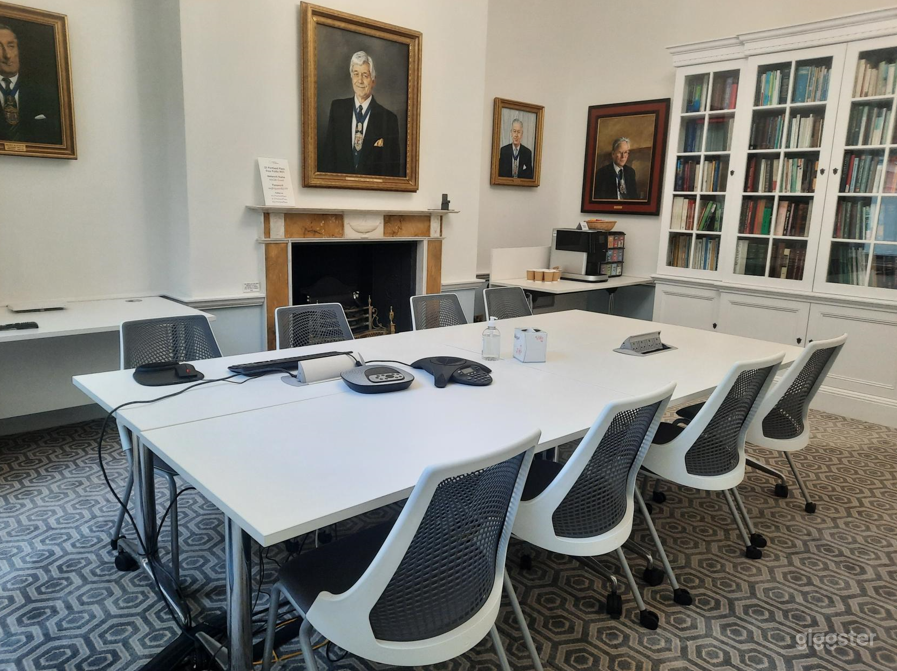 The Ellis Room Photo 4