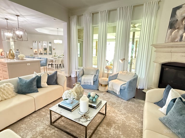  Ivory House 