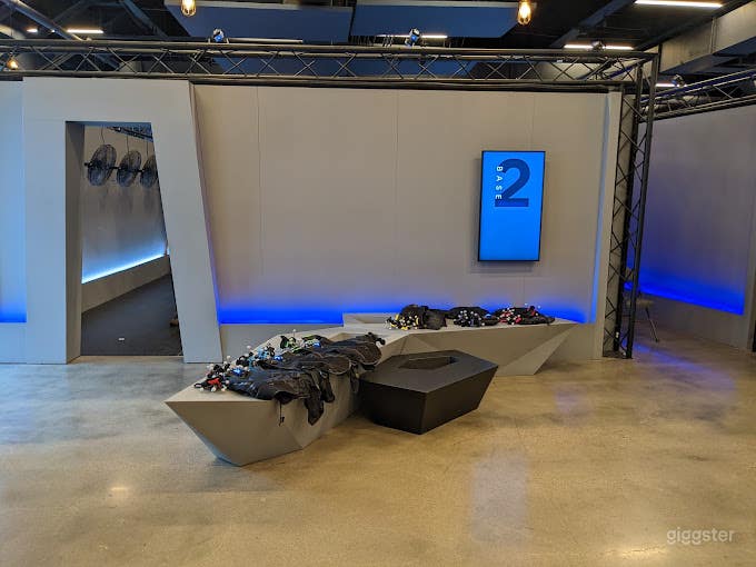 Modern &amp; Futuristic VR Space in Roseville Photo 3