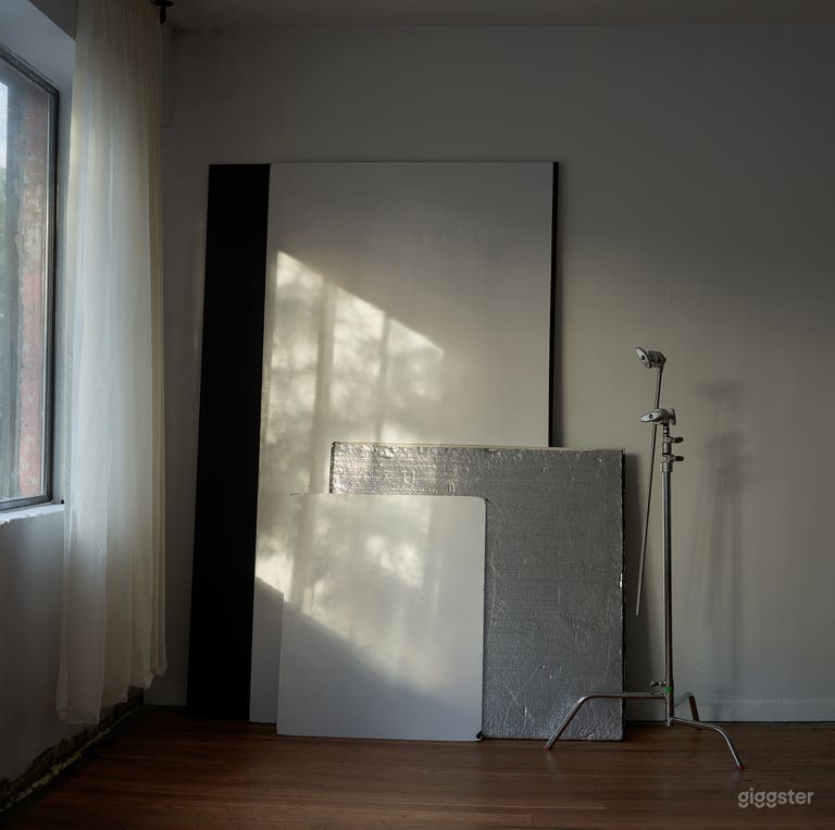  Beautiful Chinatown Warehouse Studio 