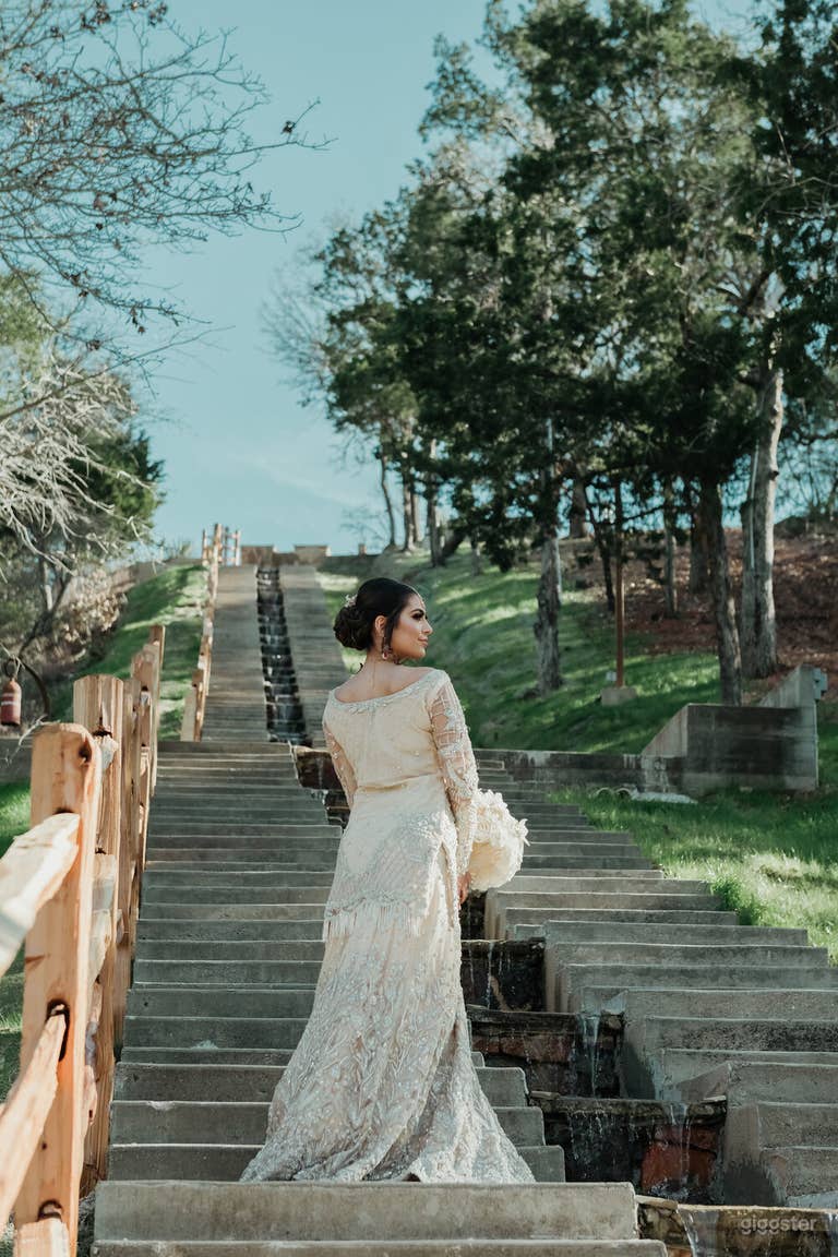  Hidden Staircase with Sweeping Vista 