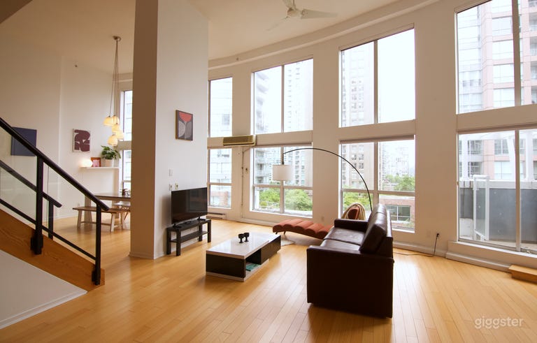  Luxury 1500sf rare loft in Downtown Vancouver 