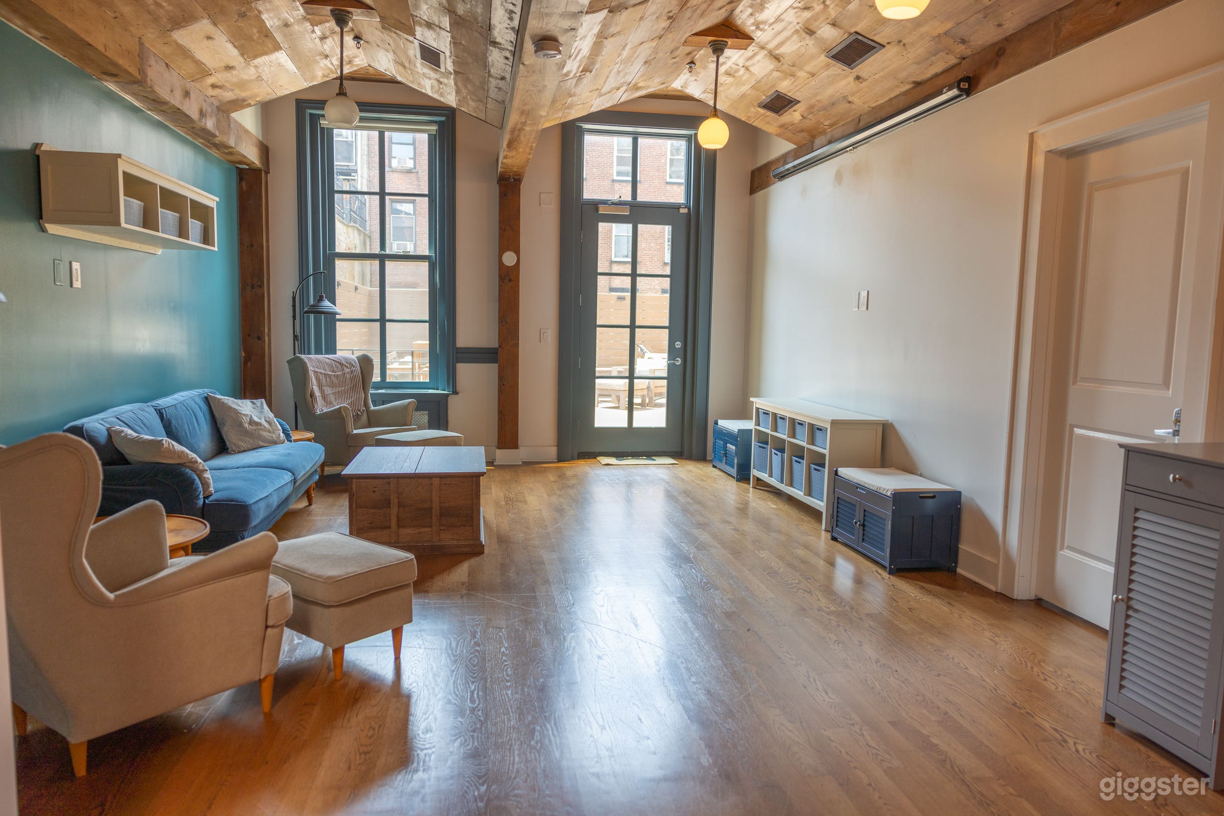 Beautiful, Sun Filled space for Events &amp; Filming Photo 4