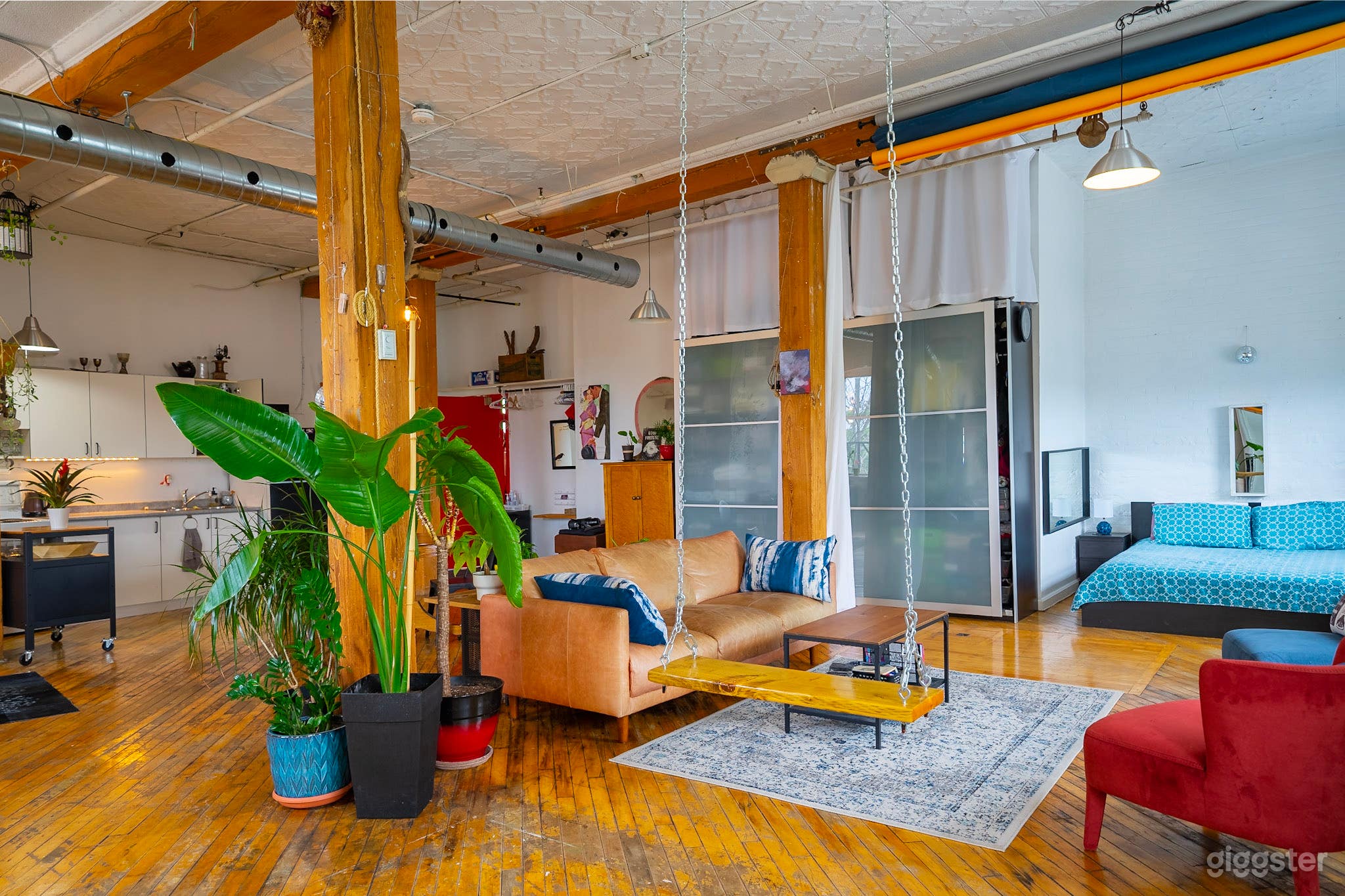 Bright Factory Studio, Vintage Charm, Lush &amp; Leafy Photo 1