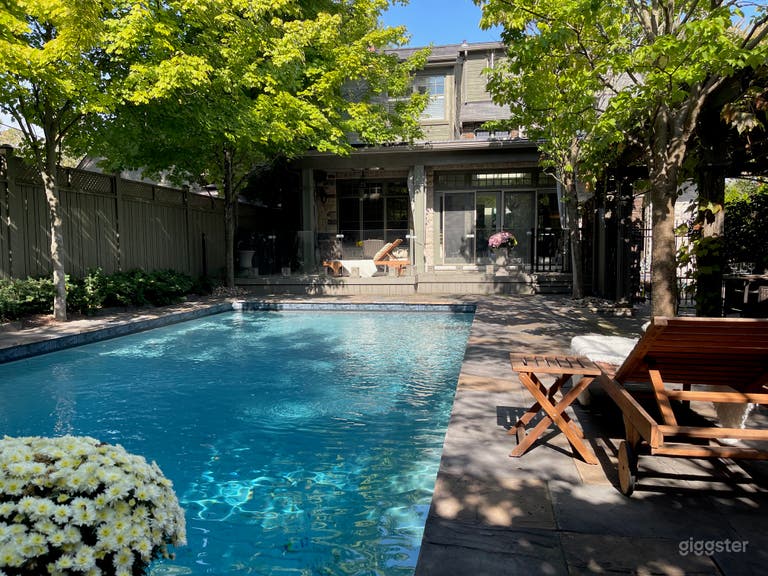  Élégante maison Tudor Kingsway avec piscine 