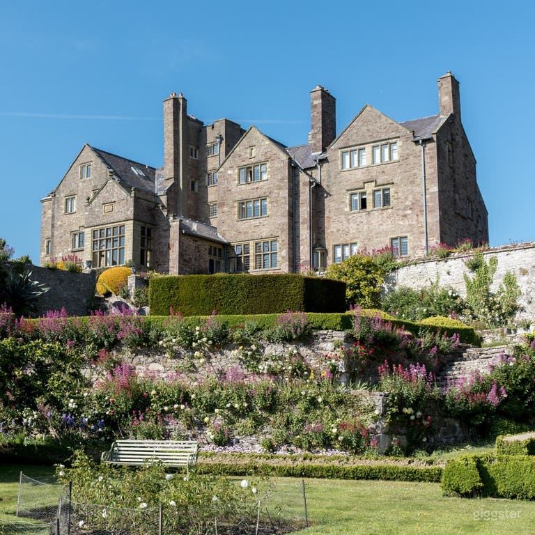  Unique and Beautiful Event Hall and Garden 