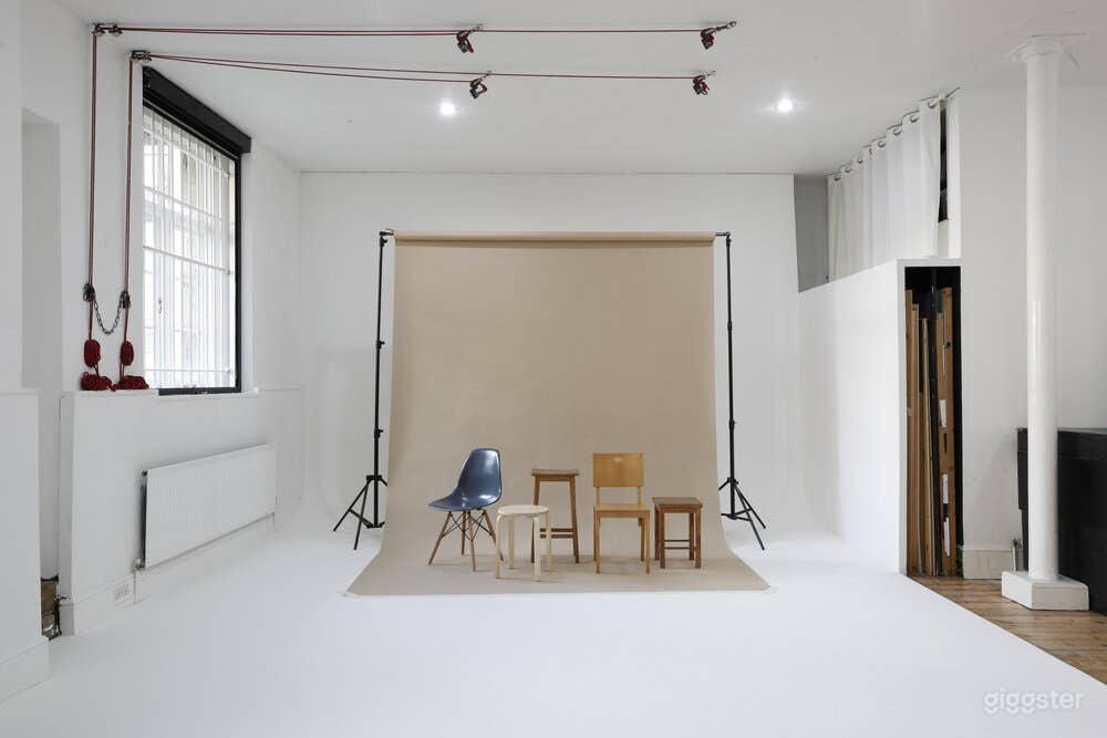 Professional and Highly Functional Film and Photo Studio in Shoreditch  Photo 2